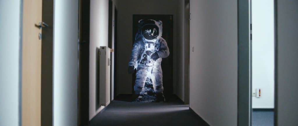 AUDI – MISSION TO THE MOON