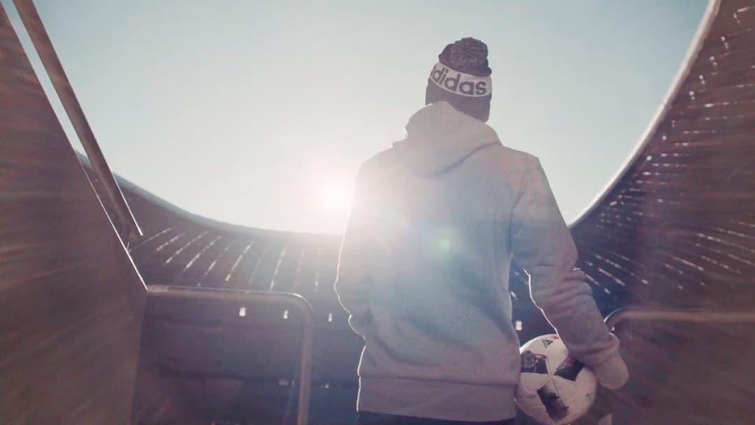 ADIDAS – 24/STREET