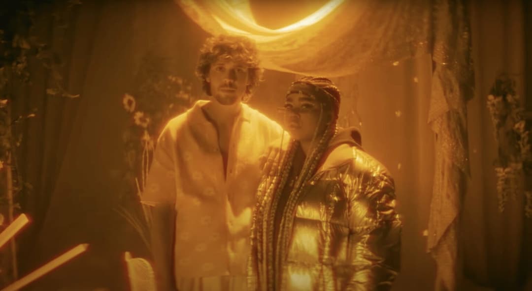 FELIX JAEHN FT. ZOE WEES &#8211; DO IT BETTER