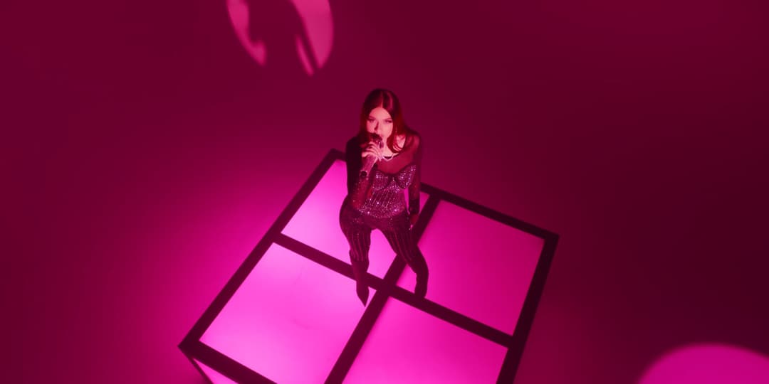 TELEKOM X BADMOMZJAY