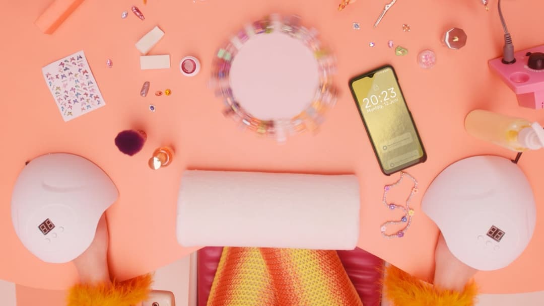 TELEKOM X BADMOMZJAY by Tatjana Wenig, 2023 - EASYdoesit