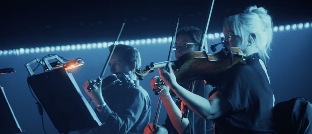 REDBULL SYMPHONIC X REEZY