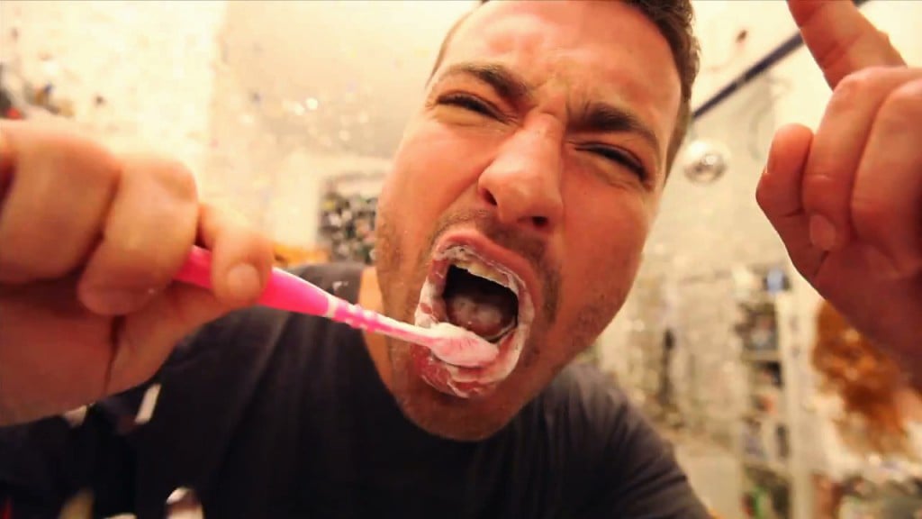 MARTERIA, YASHA & MISS PLATNUM – LILA WOLKEN (BEATHOAVENZ REMIX) - EASYdoesit