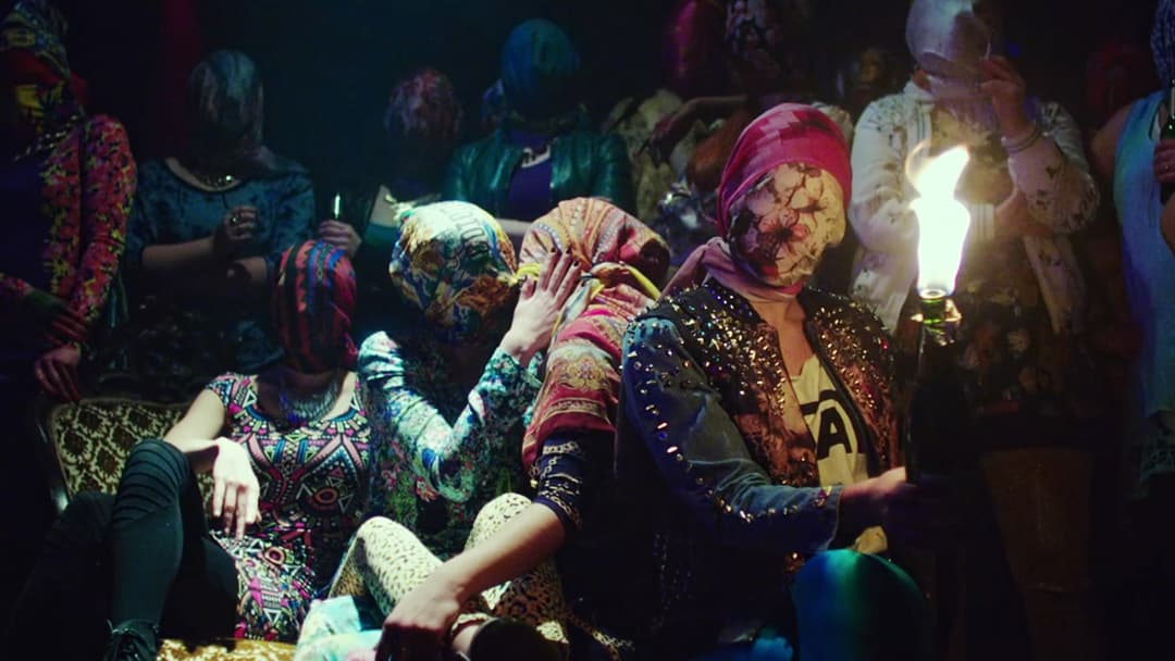 MISS PLATNUM FEAT. YASHA – GLÜCK UND BENZIN by Chehad Abdallah, 2014 - EASYdoesit