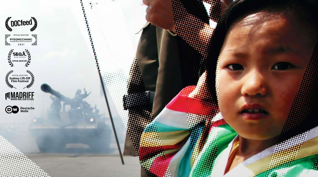 A POSTCARD FROM PYONGYANG by Gregor Möllers & Anne Lewald, 2019 - EASYdoesit