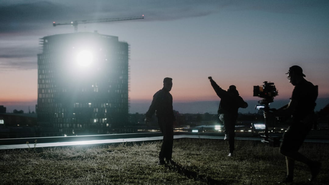 CAPITAL BRA X NGEE - HOPS (PROD. BY BEATZARRE & DJORKAEFF) - EASYdoesit