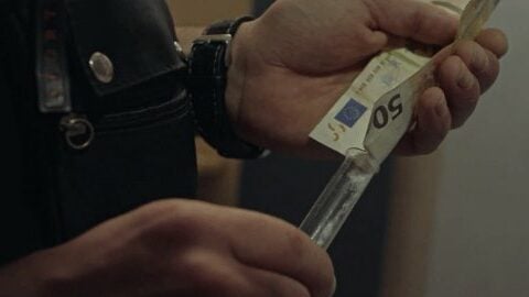 HAFTBEFEHL – RUSSISCH ROULETTE - EASYdoesit