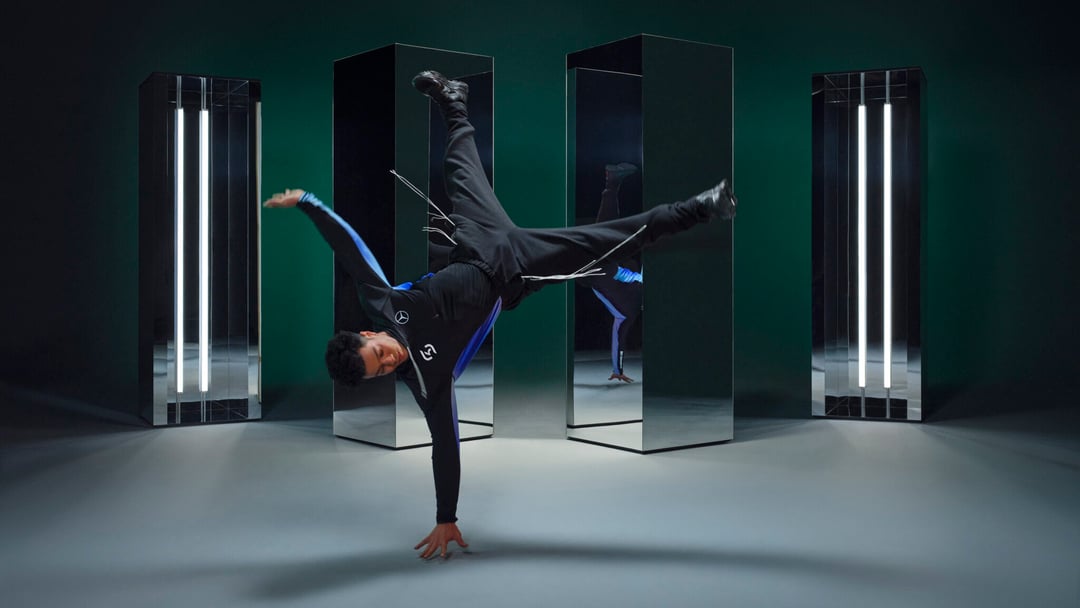 MERCEDES BENZ X SAUL NASH - EASYdoesit