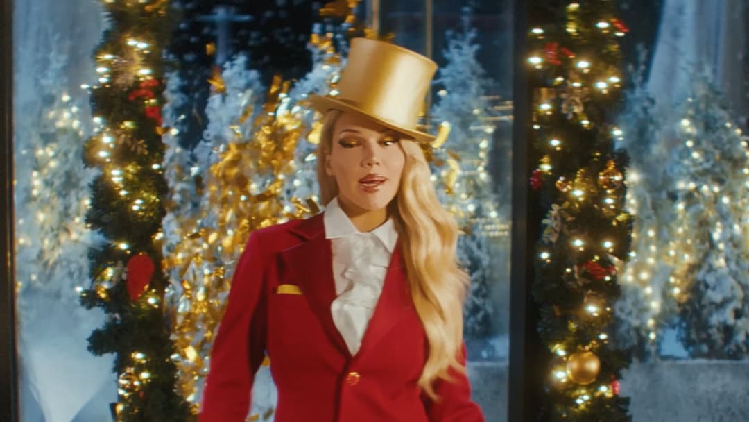 SHIRIN DAVID X MCDONALD'S - LIEBEN WIR by Tatjana Wenig, 2022 - EASYdoesit