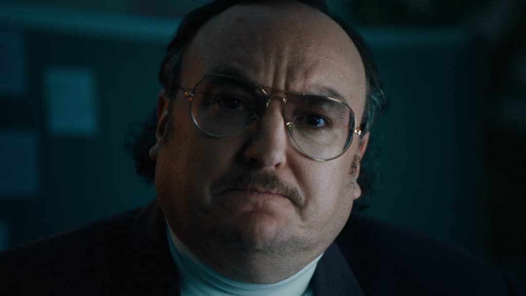 FLUEGE.DE - UNGÜNSTIGE MOMENTE (JÜRGEN) by Tom Streller, 2024 - EASYdoesit