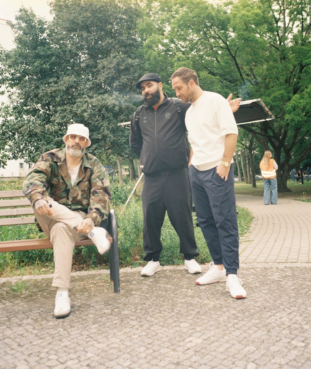 SIDO - TOURTRAILER - EASYdoesit